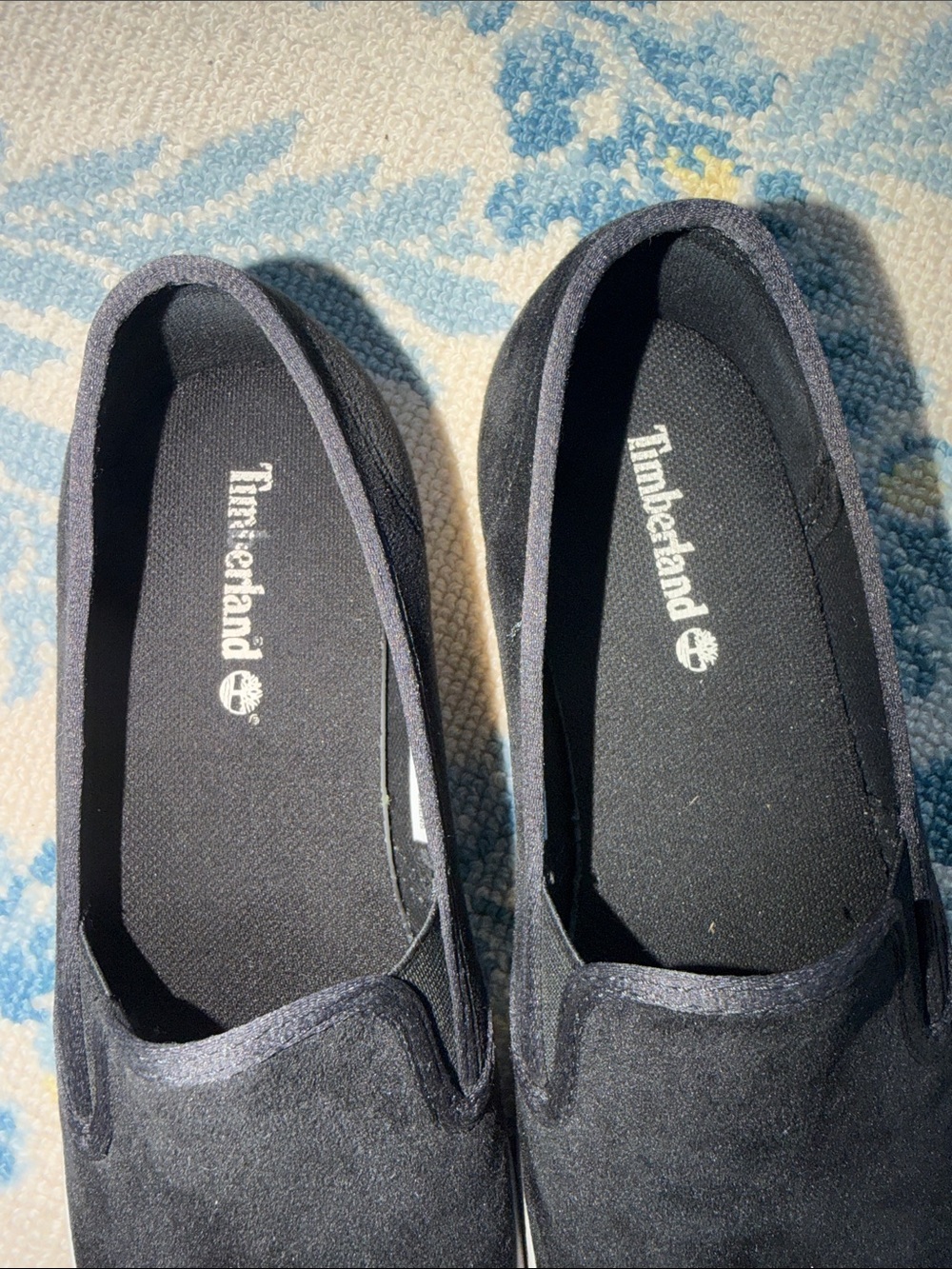 Timberland Men's Black Suede Slip-On Loafers with White Sole - Picture 3 of 8
